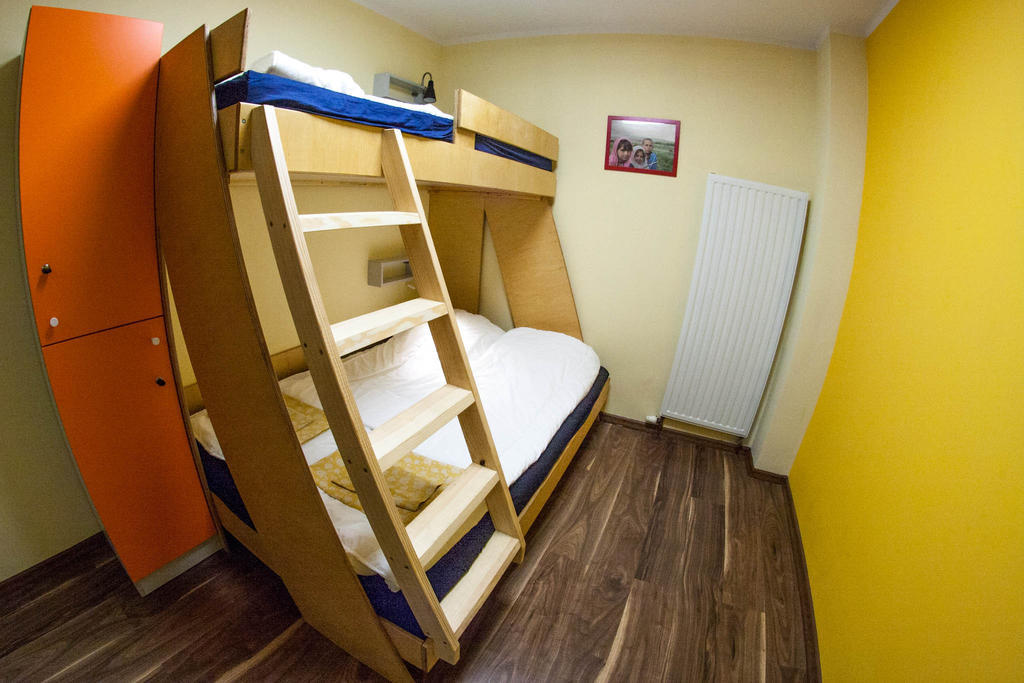 Hostel Cycle On Gdansk Exterior foto